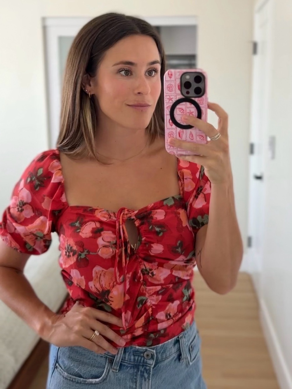 H&M Red Floral Tie-Front Puff Sleeve Crop Top